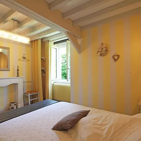 Maison Spacieuse, Animaux Admis - 10 Pers. - Fr-1-497-121 * Les Monts-d'Andaine