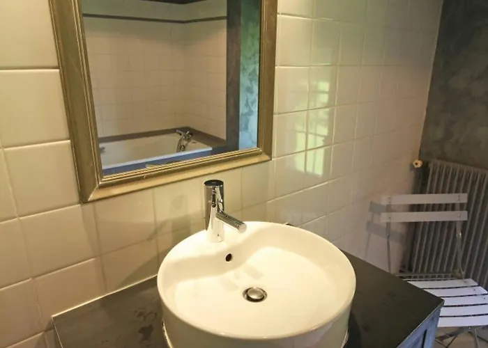 Maison Spacieuse, Animaux Admis - 10 Pers. - Fr-1-497-121 Les Monts-d'Andaine