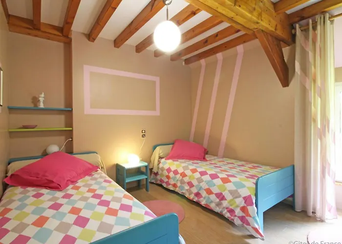 Maison Spacieuse, Animaux Admis - 10 Pers. - Fr-1-497-121 * Les Monts-d'Andaine