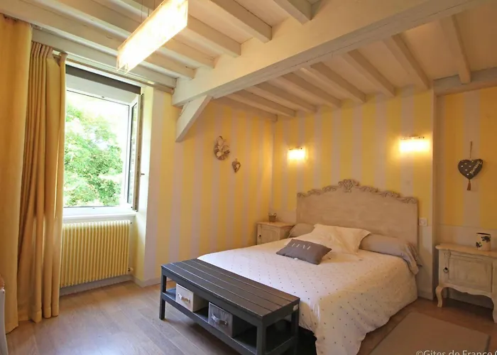 Spacieux Avec Cheminee Et Animaux Admis - Fr-1-497-121 Holiday home *